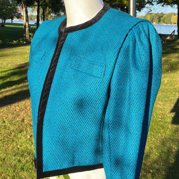 Carlisle vintage wool cropped jacket 8 - Picture 2 of 8